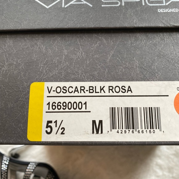 Via Spiga black w/silver heels - Picture 5 of 7